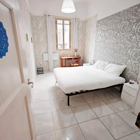 Gara Holiday Home- Bologna Airport Suite エクステリア 写真